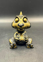 Load image into Gallery viewer, REX DUO A MR.KUMKUM×BIC-C BABY FATTS CUSTOM