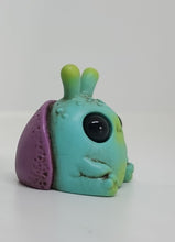 Load image into Gallery viewer, WEEBEETLE 1-INCH MINI BY CHRIS RYNIAK &amp; AMANDA LOUISE SPAYD